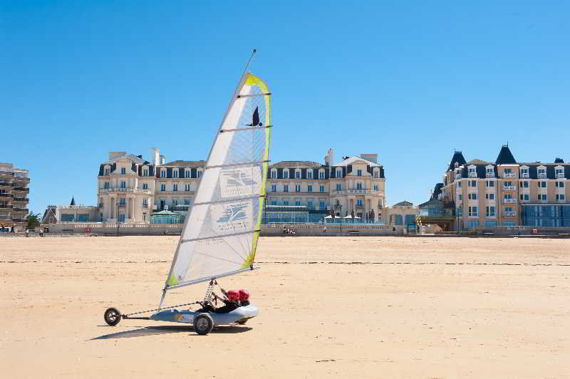 Hotel Le Nouveau Monde Saint-Malo Luaran gambar